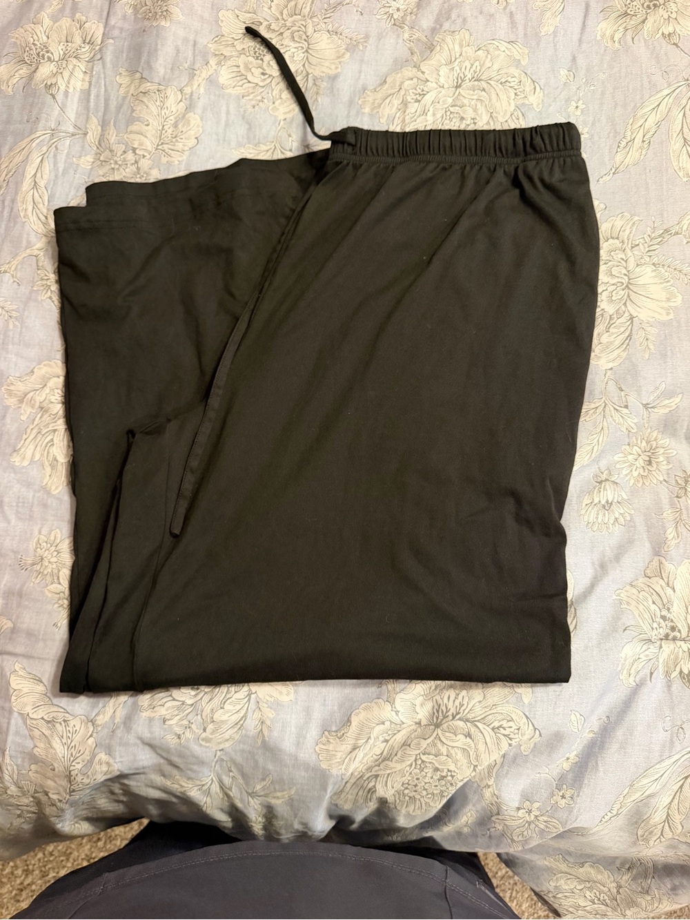 Drawstring PJ pants - Picture 7 of 10